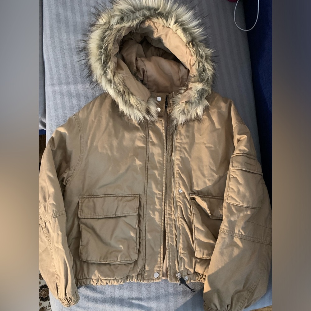 H&M Winter Cropped Puffer